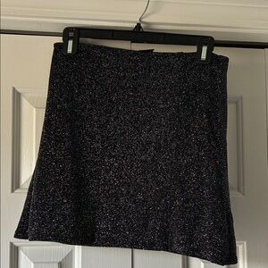 Urban Outfitters Elegant Black Skirt with multicolored sparkling fabric